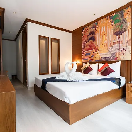 Baan Sukhumvit Soi 18