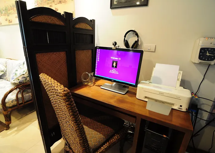 Baan Sukhumvit Soi 18