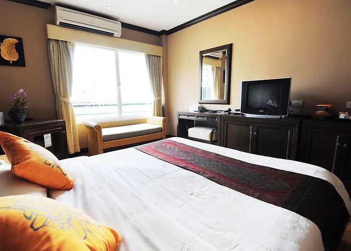 Baan Sukhumvit Soi 18 Resort 3*