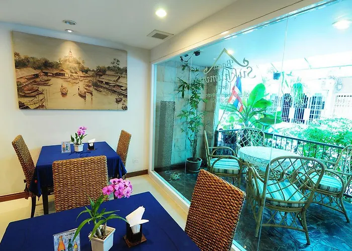 Baan Sukhumvit Soi 18