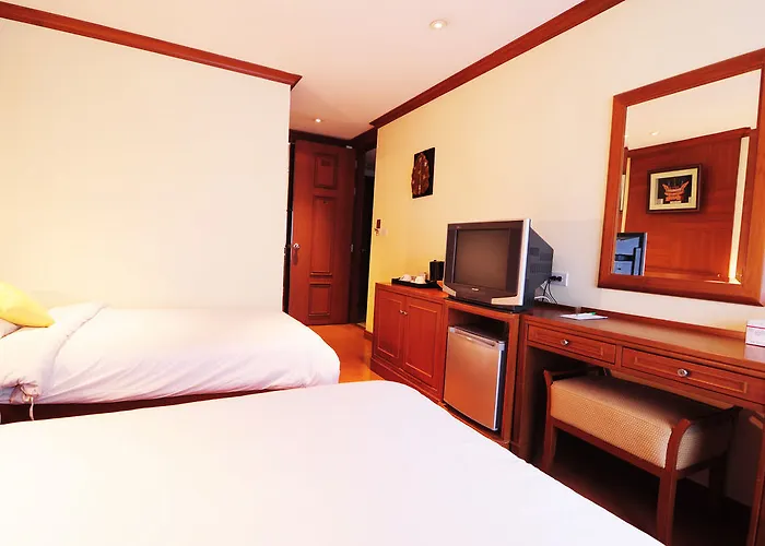 Baan Sukhumvit Soi 18 3*
