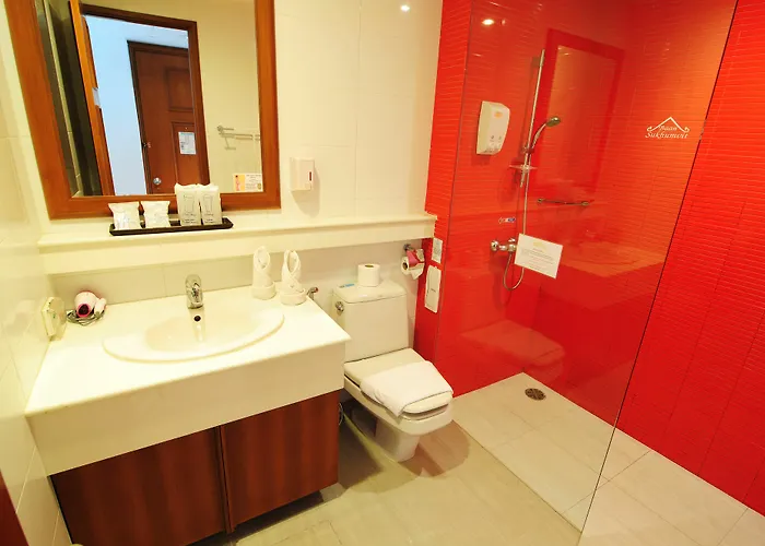 Resort Baan Sukhumvit Soi 18